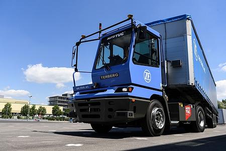 Teilautonome Liefersysteme bei LKW - Logistik 4.0