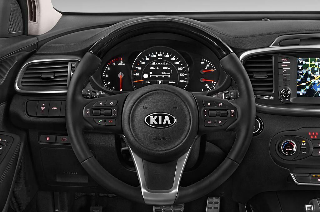 Kia Sorento (Baujahr 2015) Spirit 5 Türen Lenkrad