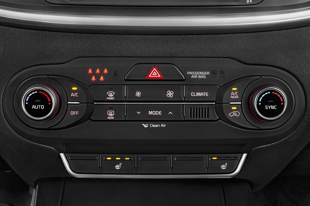 Kia Sorento (Baujahr 2015) Spirit 5 Türen Temperatur und Klimaanlage
