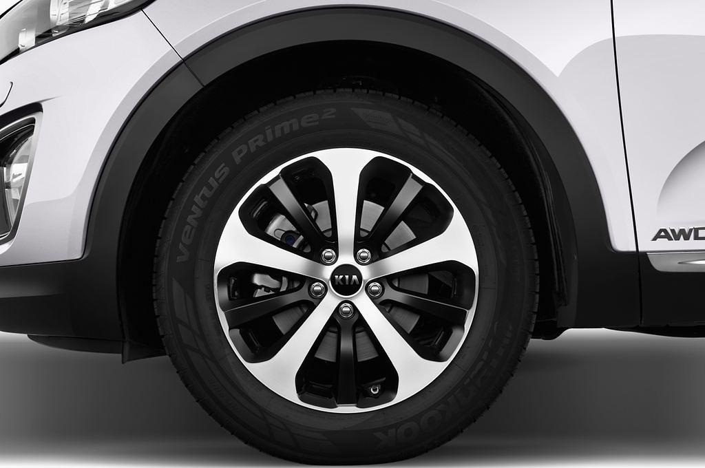 Kia Sorento (Baujahr 2015) Spirit 5 Türen Reifen und Felge