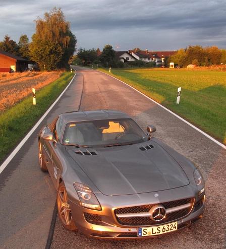 Mercedes SLS AMG