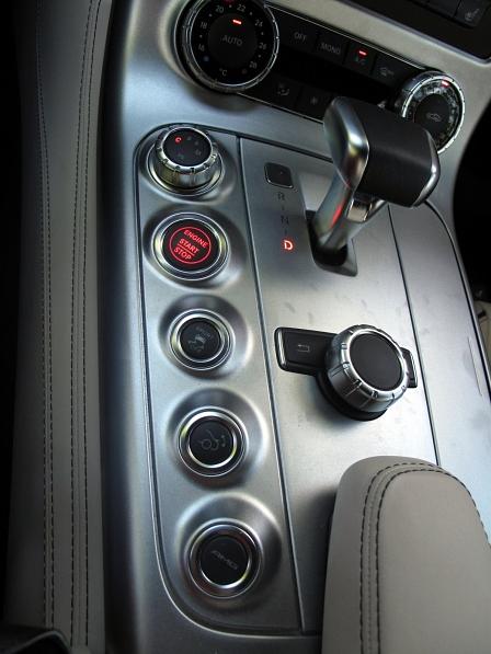 Mercedes SLS AMG