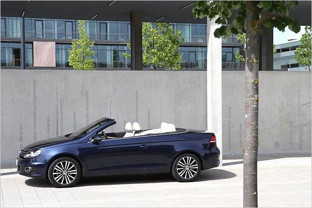 Ab 33.100 Euro zu haben: Der VW Eos 2.0 TSI mit 200 PS