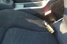 Sommerhitze im Auto - Spraydosen können explodieren