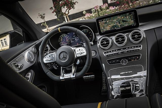 Das Cockpit ist klar gegliedert