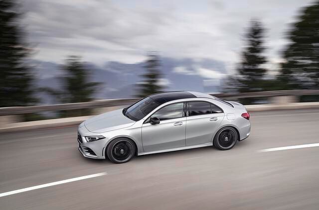 Mercedes A-Klasse Limousine  - Stufenschnitt für den Kompaktwagen 
