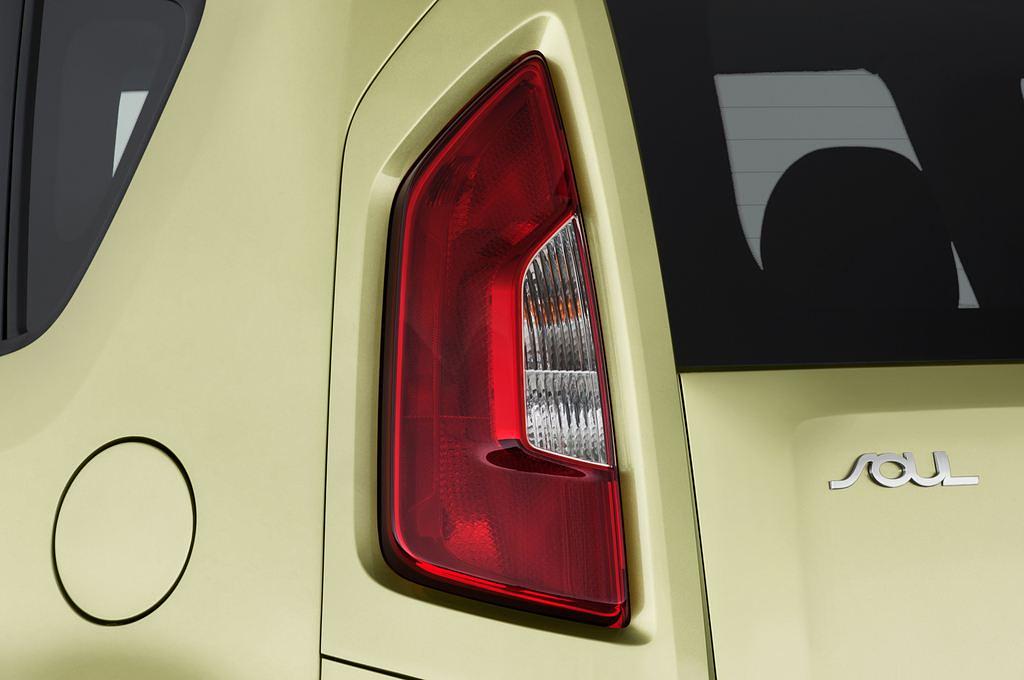 Kia Soul (Baujahr 2012) Attract 5 Türen Rücklicht