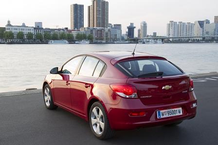 Chevrolet Cruze 1.6 LS