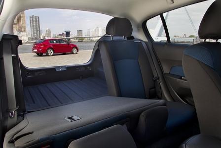 Chevrolet Cruze 1.6 LS