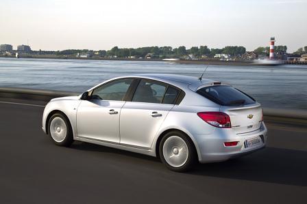 Chevrolet Cruze 1.6 LS