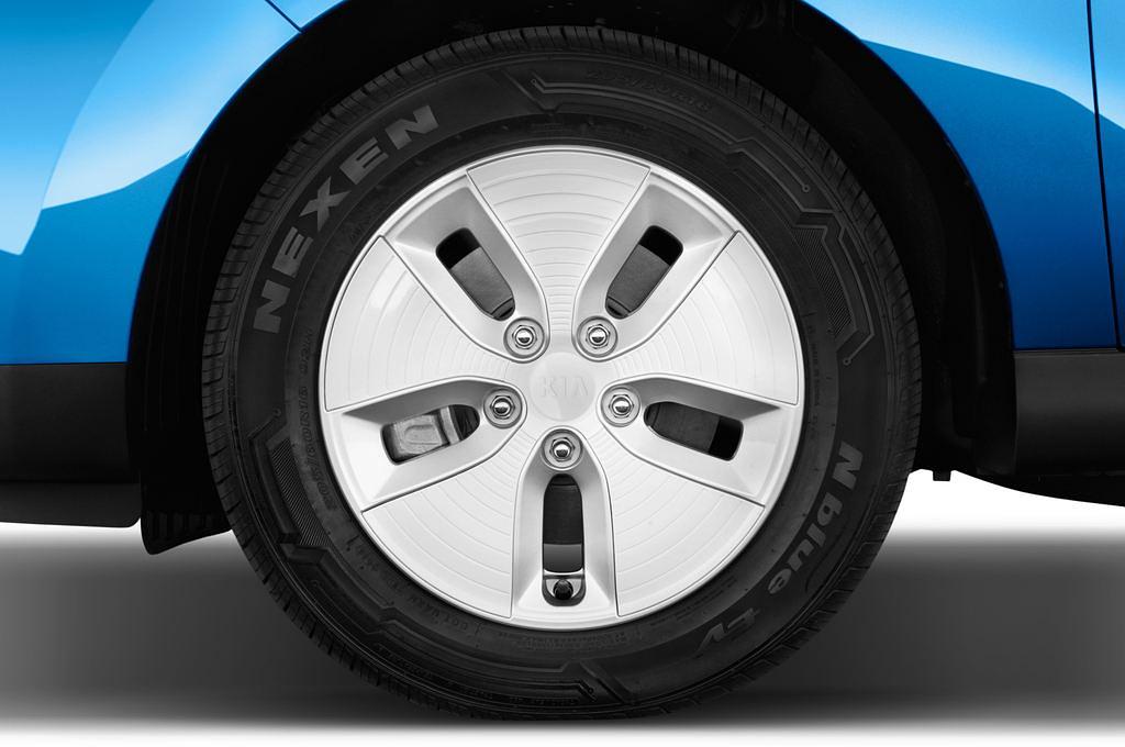 Kia Soul (Baujahr 2015) EV 5 Türen Reifen und Felge