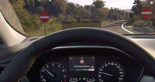 Neues Assistenzsystem im Ford Focus - Verkehrsschilderkennung gegen Geisterfahrer 