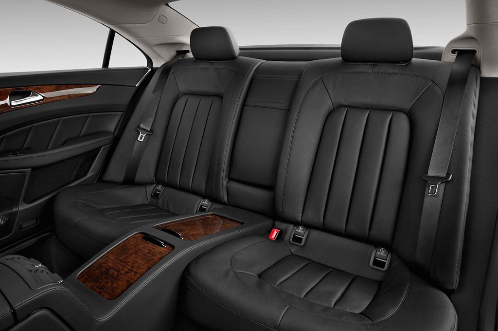 Mercedes CLS (Baujahr 2011) 500 4 Türen Rücksitze