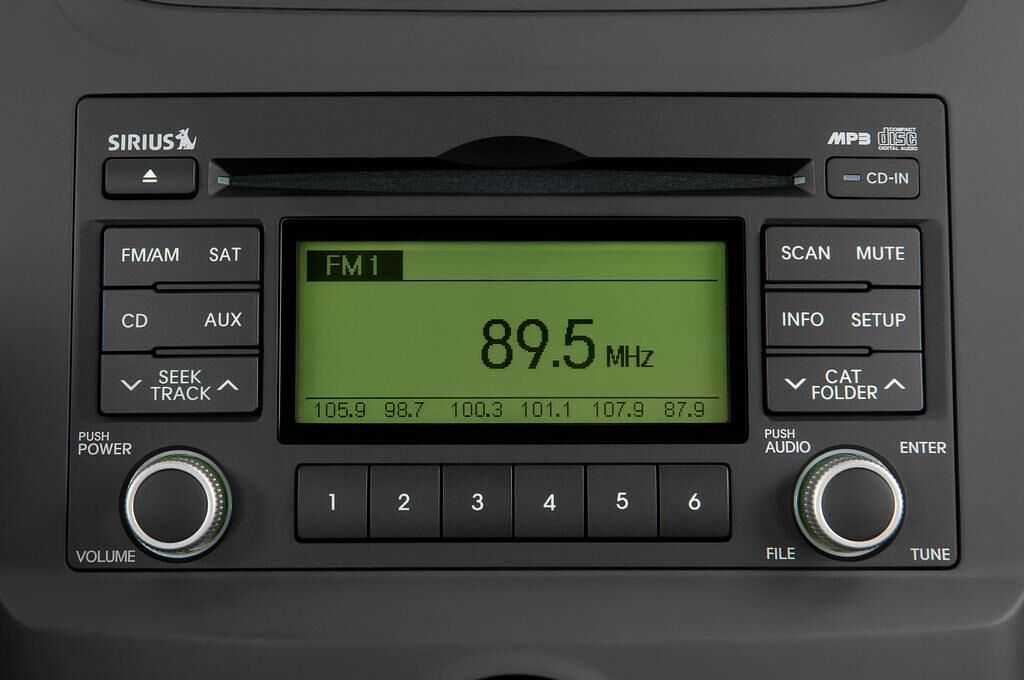 Kia Sportage (Baujahr 2010) - 5 Türen Radio und Infotainmentsystem