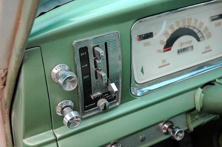 Jeep Wagoneer 1963