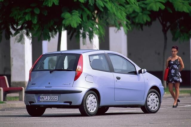 Der Nuova Punto (Typ 188) startete 1999 passgenau zum 100. Geburtstag von Fiat 
