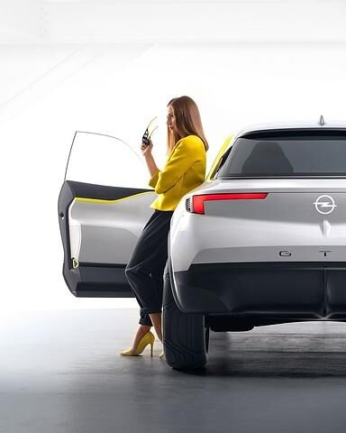 Der Opel GT X Experimental ist auch für Familien gedacht