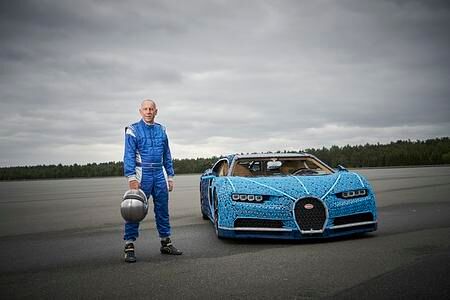 Bugatti Chiron von Lego  - Lebensgroß und fahrbereit 