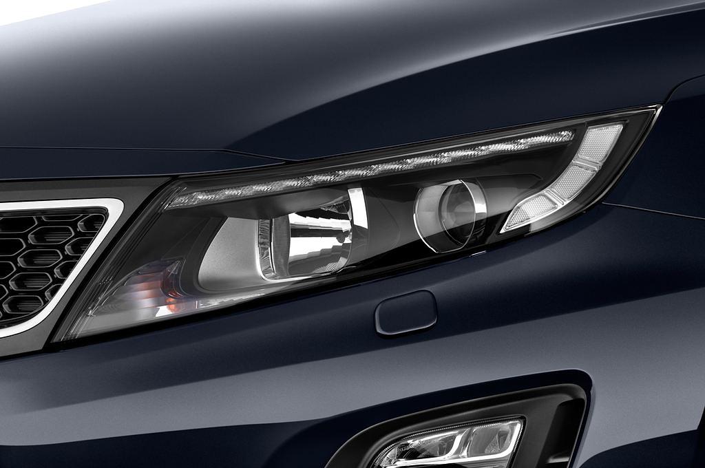 Kia Optima (Baujahr 2015) Hybrid 4 Türen Scheinwerfer