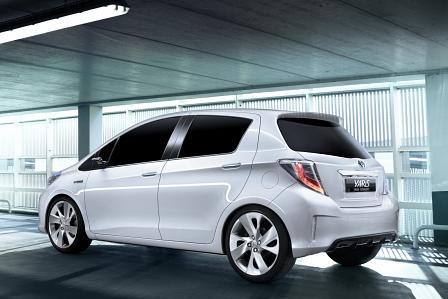 Toyota Yaris Hybrid Concept Genfer Salon 2011