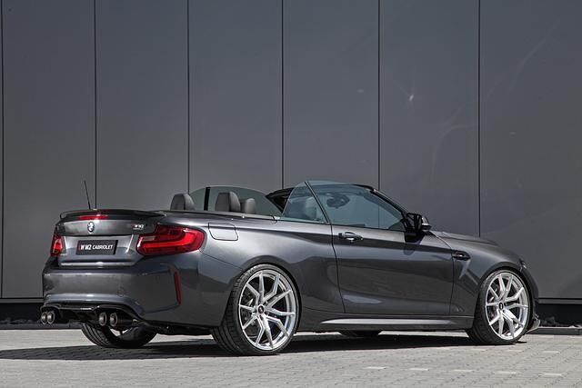 Rund 75.000 Euro hat die Verwandlung des 2er Cabriolets zum offenen M2 gekostet