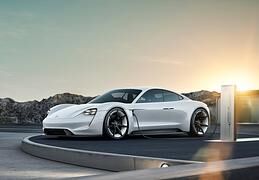 Von „Mission E“ zum wilden Pferd - Ester Elektro-Porsche heißt Taycan