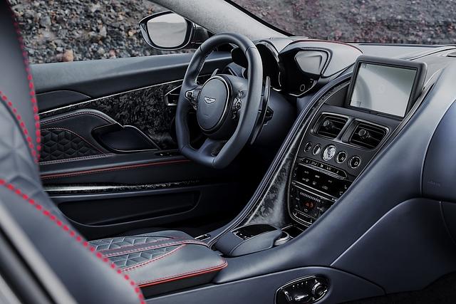 Die Technik des Infotainments stammt von Mercedesr