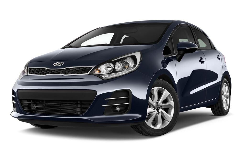Kia Rio (Baujahr 2015) Dream-Team Edition 5 Türen seitlich vorne mit Felge