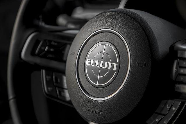 Das Bullitt Emblem mit dem Fadenkreuz ist allgegenwärtig