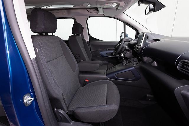 Peugeot Rifter Puretech 110 - mäßiger Seitenhalt vorn