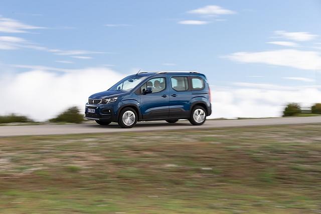 Peugeot Rifter Puretech 110 - baugleich mit dem Opel Combo