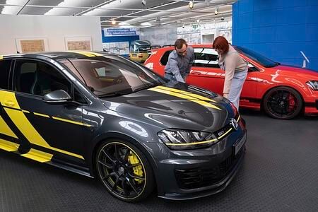 VW-Museum: Sonderschau „Kult und Power“ - Das dynamische Dutzend