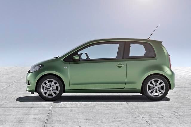 Den nur 3,56 Meter kurzen Citigo bietet Skoda als Drei- und Fünftürer an