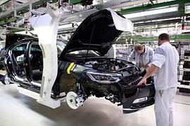 Elektro-Pläne für VW-Werk Emden - Passat vor dem Aus?