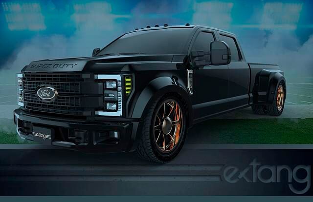 OLED-Fernseher, Kühlschrank, Grill und Spieltisch sind die Highlights des Ford F-350 von Extang