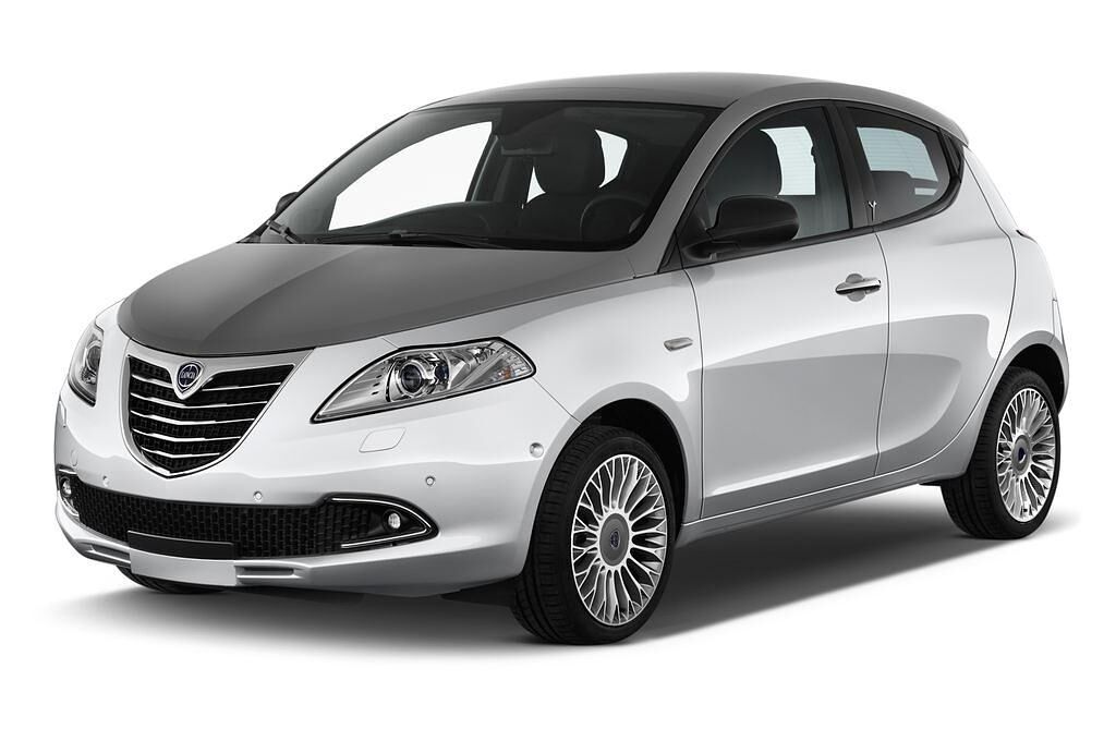 Lancia Ypsilon (Baujahr 2010) Platino 3 Türen seitlich vorne