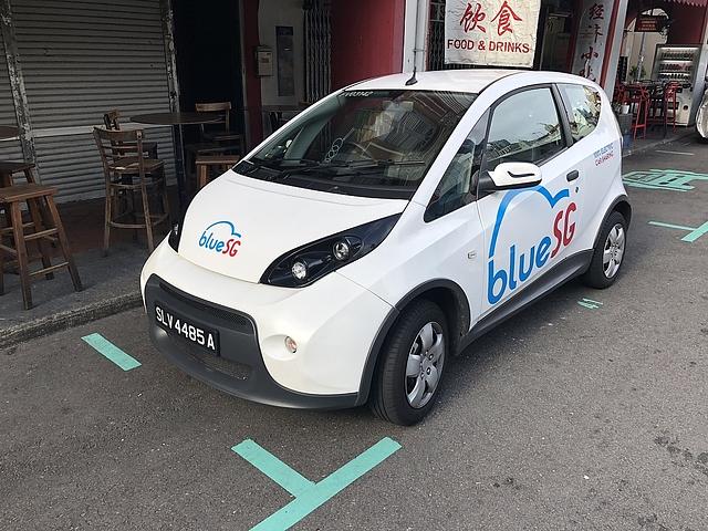 Blue SG Elektroauto Carsharing