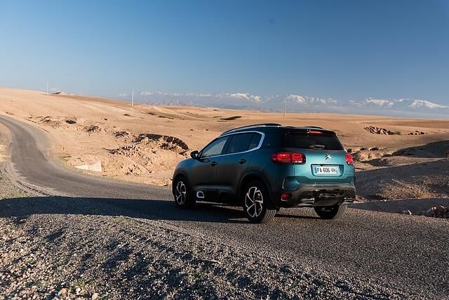 Citroen C5 Aircross Blue HDI 180 - 211 km/h schnell