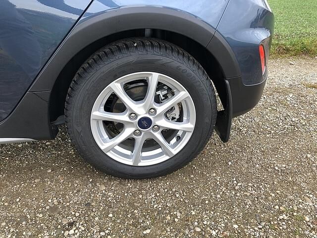 Ford Fiesta Active Plus 1.5 TDCi - viel zu kleine Räder