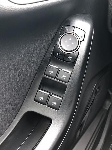 Ford Fiesta Active Plus 1.5 TDCi - elektrische Fensterheber hinten kosten Aufpreis - unglaublich