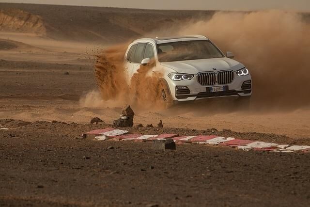 Der neue X5 scheint sich wohlzufühlen
