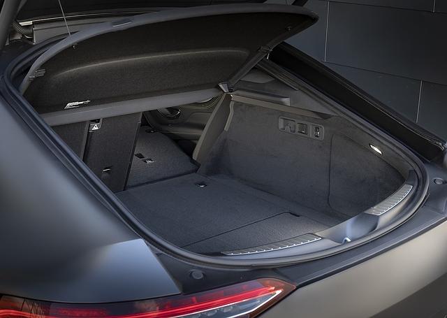 Mercedes AMG GT 63s 4matic 4-Türer - 456 Liter Laderaum