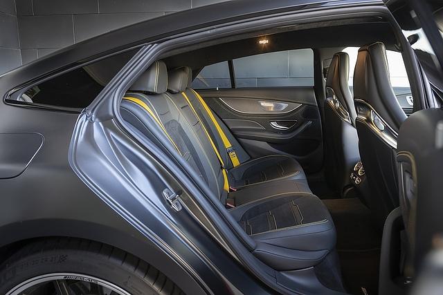 Mercedes AMG GT 63s 4matic 4-Türer - auch hinten lässt es sich sitzen