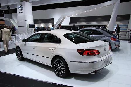 Los Angeles Auto Show 2011: Volkswagen CC, Beetle R  und Passat
