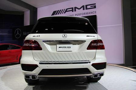 Los Angeles Auto Show 2011: Mercedes ML 63 AMG