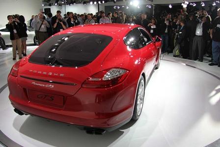 Los Angeles Auto Show 2011:  Porsche Panamera GTS