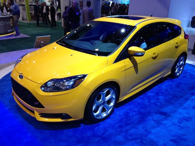 Ford Focus ST auf der CES 2013