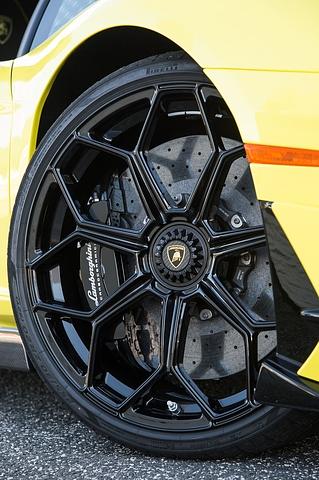 Lamborghini Aventador SVJ