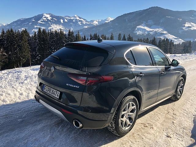 Auch das Heck des Stelvio ist ansehnlich