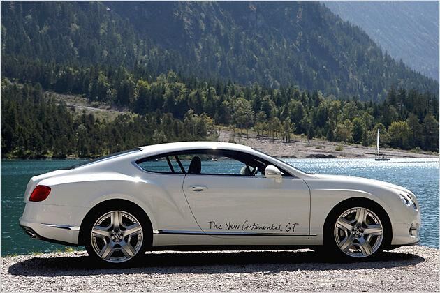Das zweitürige Coupé ist eine äußerst elegante Erscheinung